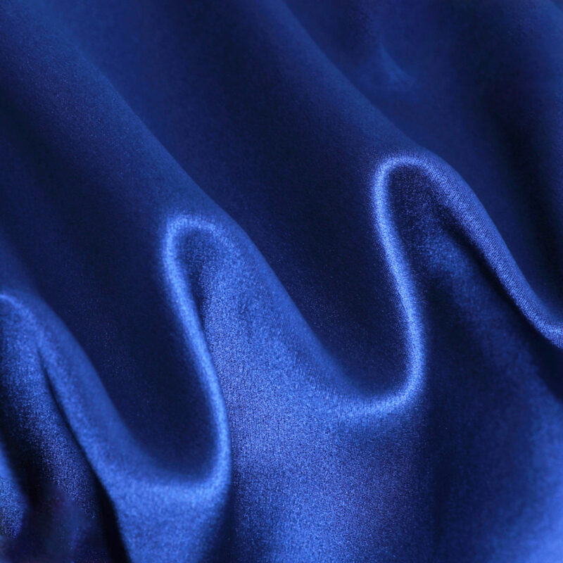 High-quality 30 momme silk satin fabrics, 55″(140cm) Heavyweight 100% Mulberry Silk for Dress Shirts - Image 2